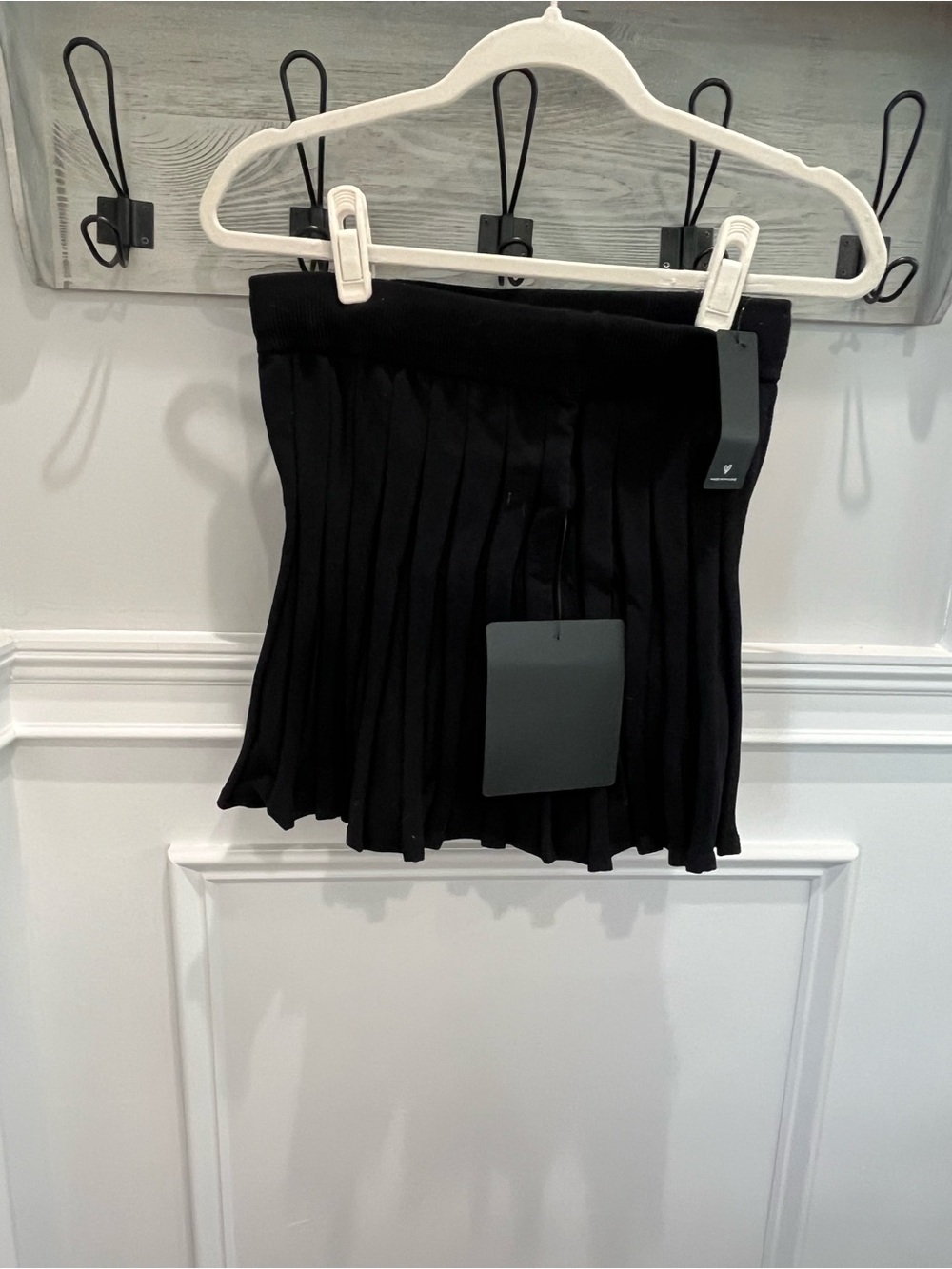 Black sweater Pleated Mini Skirt - Women